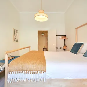 Charming 3br W/ Patio, By Timecooler Lisboa