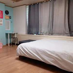 Hongdae Jinas House 3 Apartment Seoul