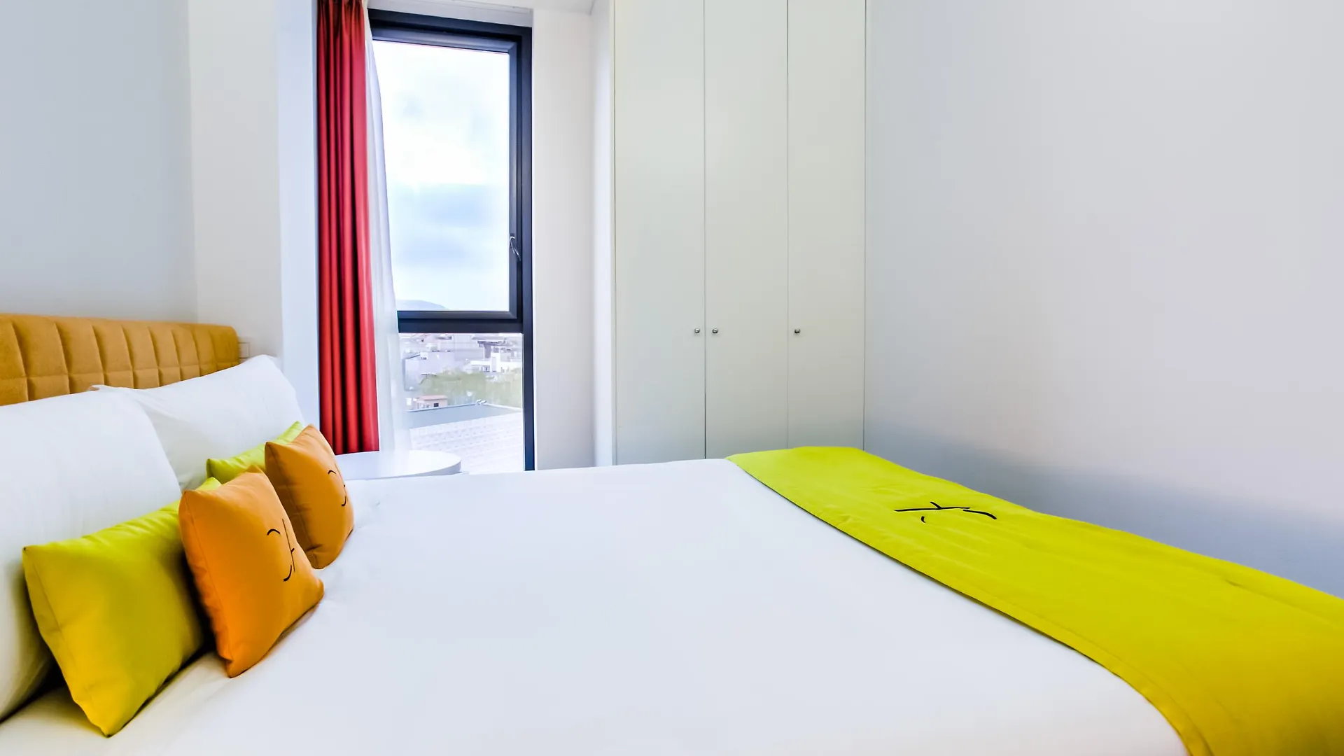 Cosmo Apartments Sants Barcelona