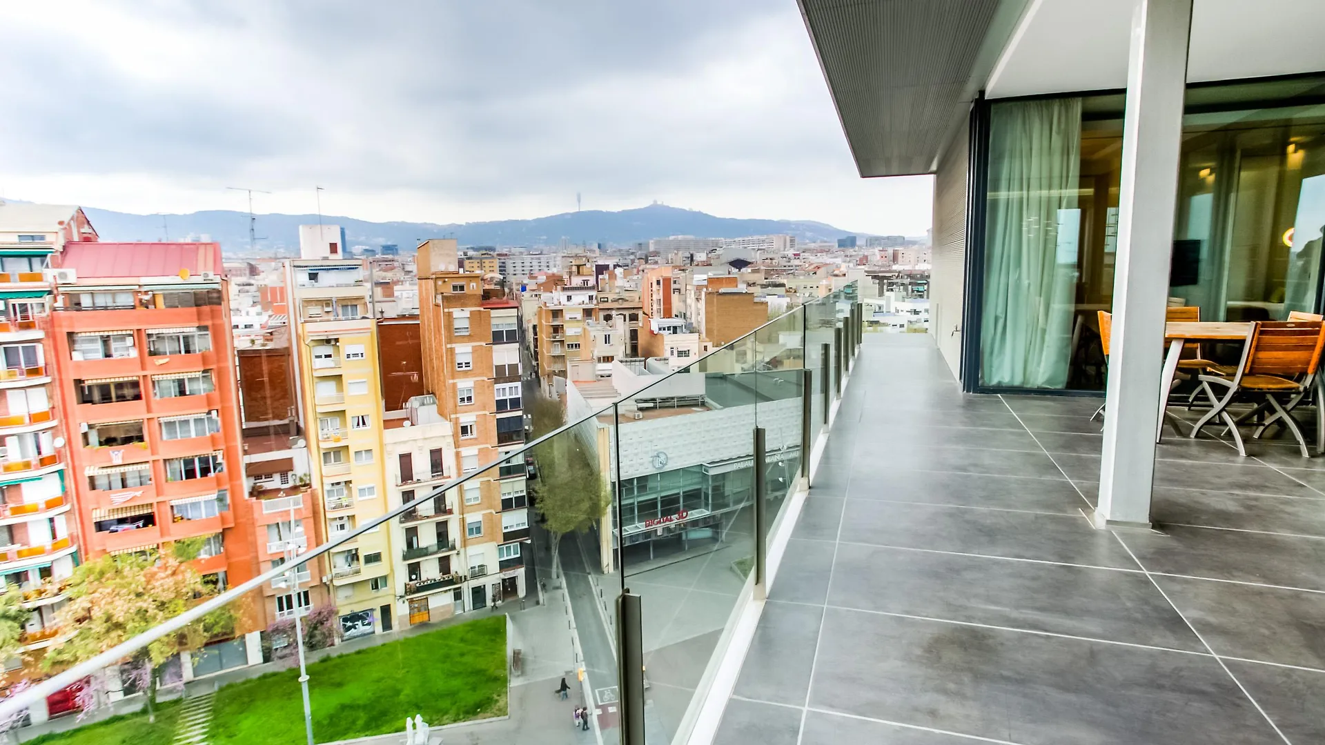 Cosmo Apartments Sants Barcelona