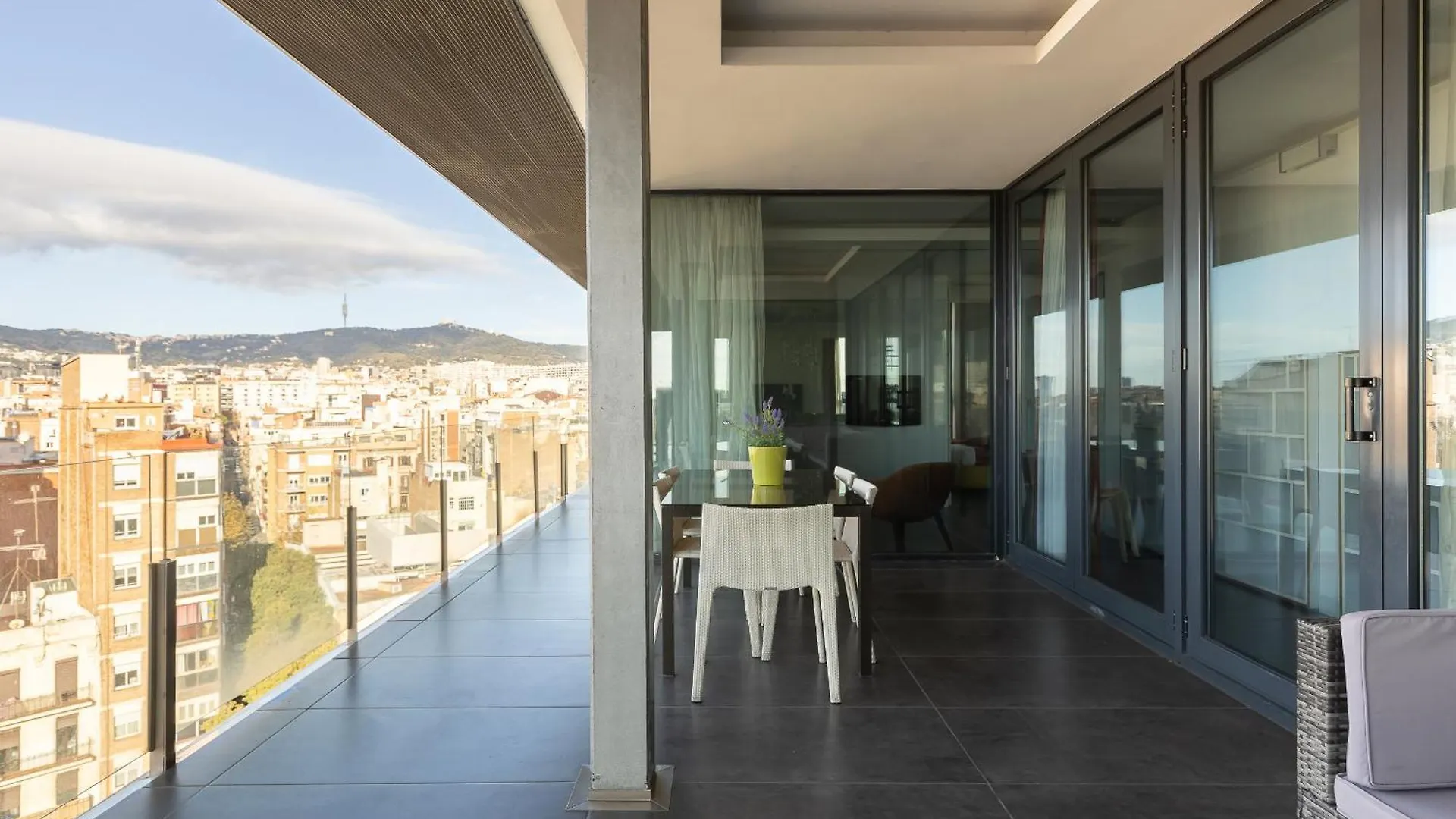 Cosmo Apartments Sants Barcelona