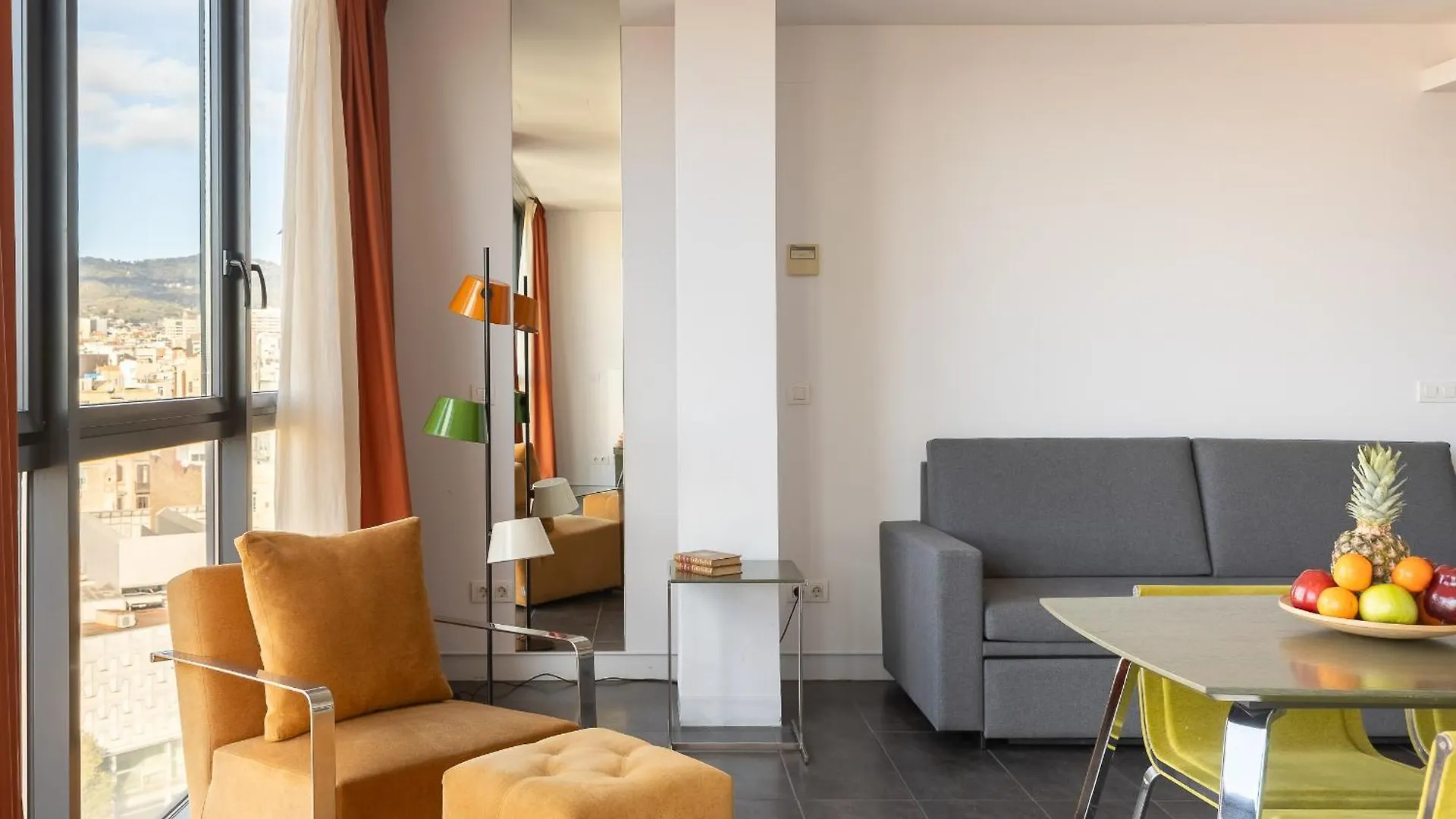 Cosmo Apartments Sants Barcelona