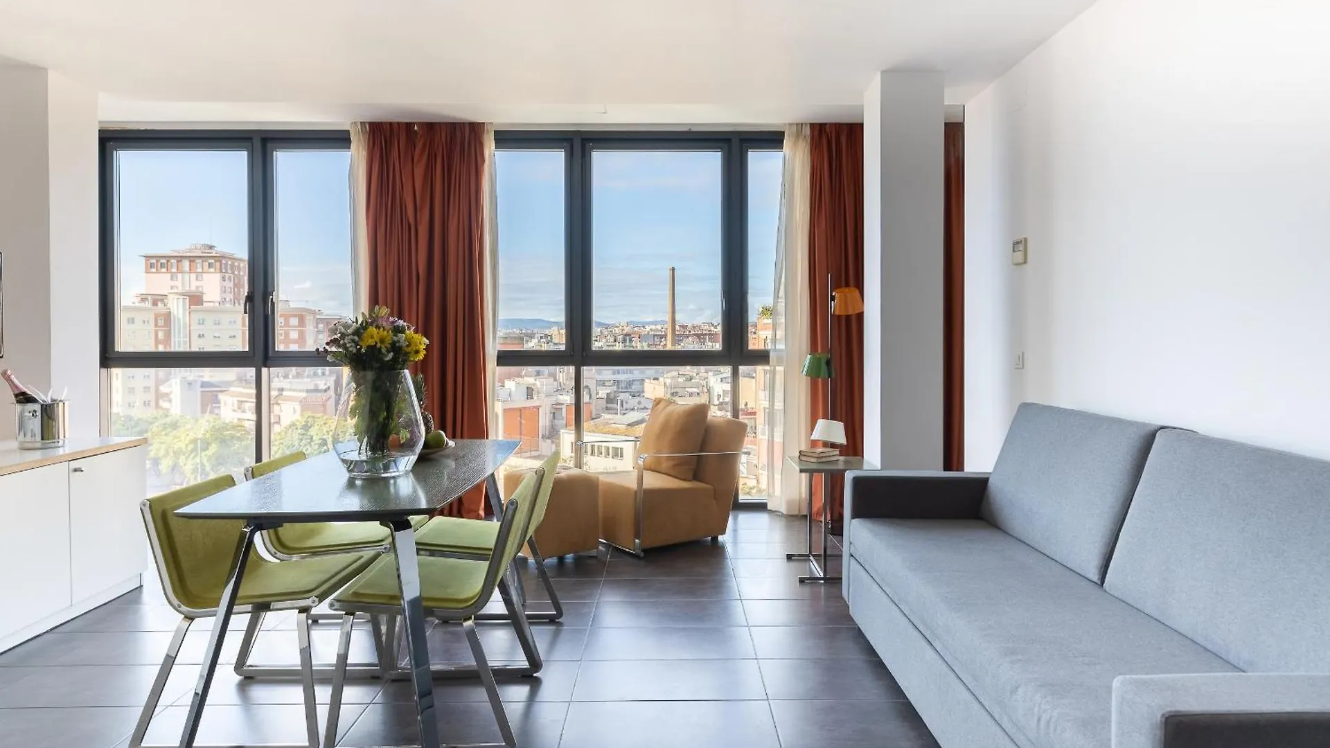 Cosmo Apartments Sants Barcelona