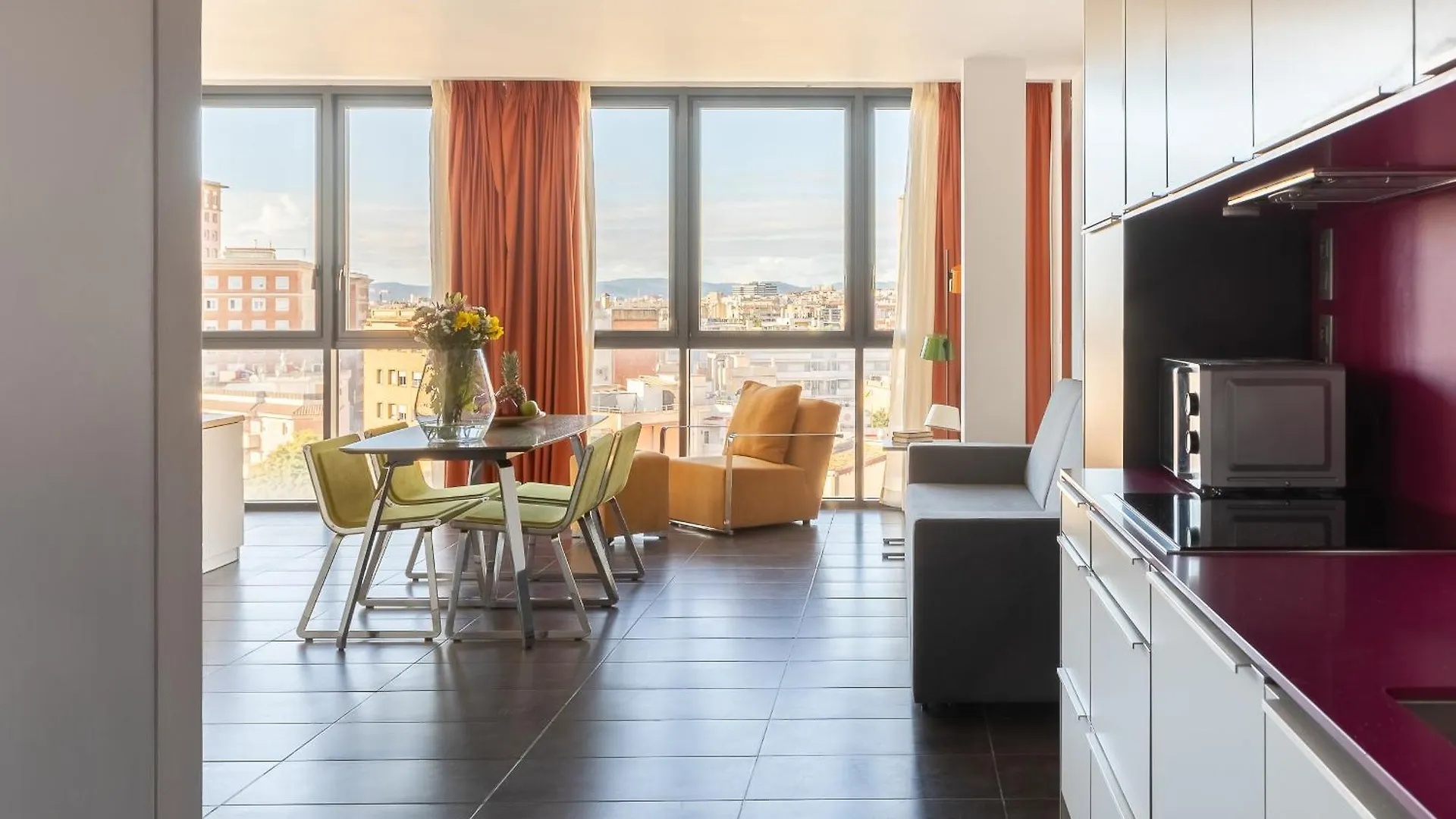 Cosmo Apartments Sants Barcelona 0*,