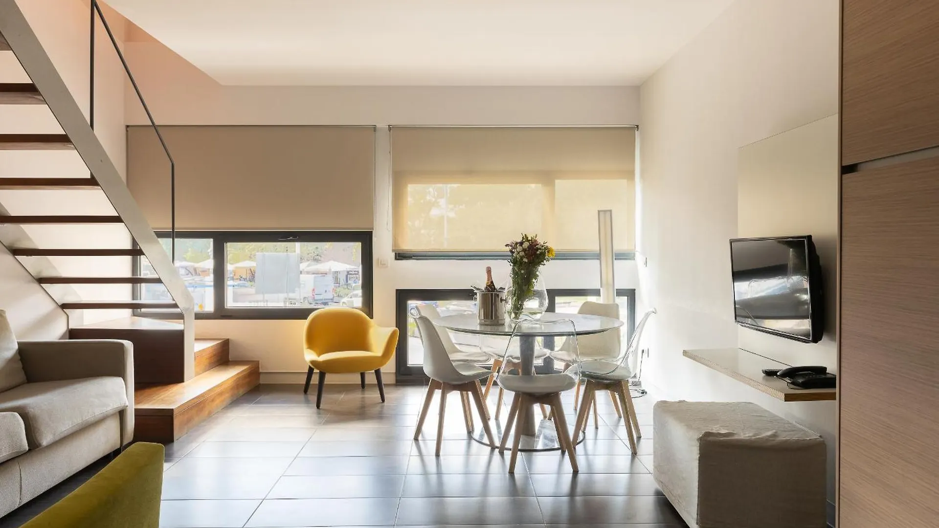Cosmo Apartments Sants Barcelona