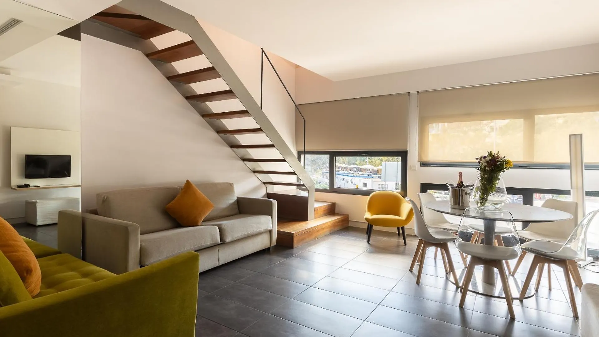 Cosmo Apartments Sants Barcelona