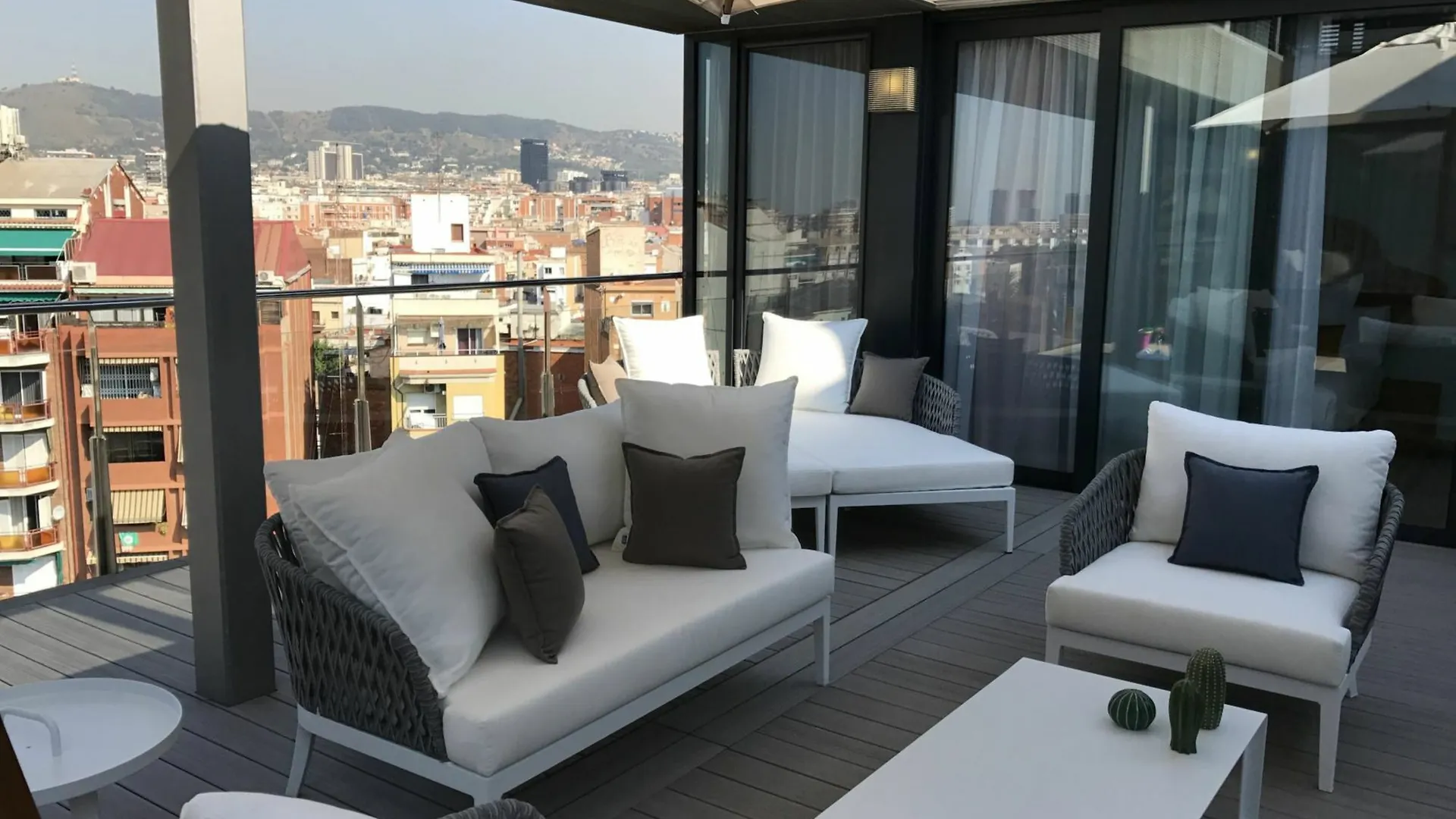 Cosmo Apartments Sants Barcelona